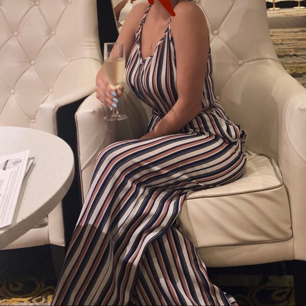 Jumpsuit V neck